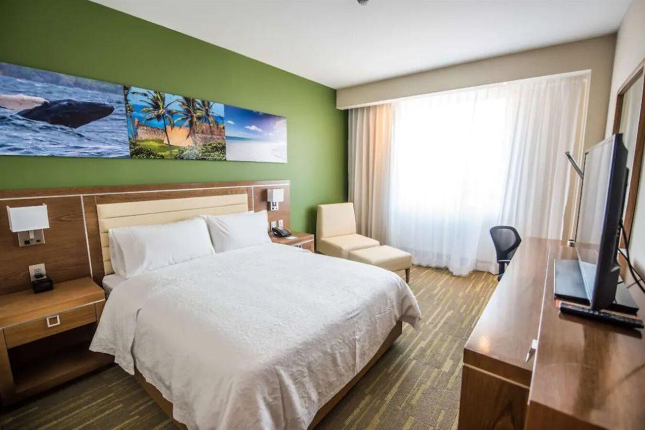 Hotel Hampton By Hilton Santo Domingo Airport Boca Chica Exterior foto
