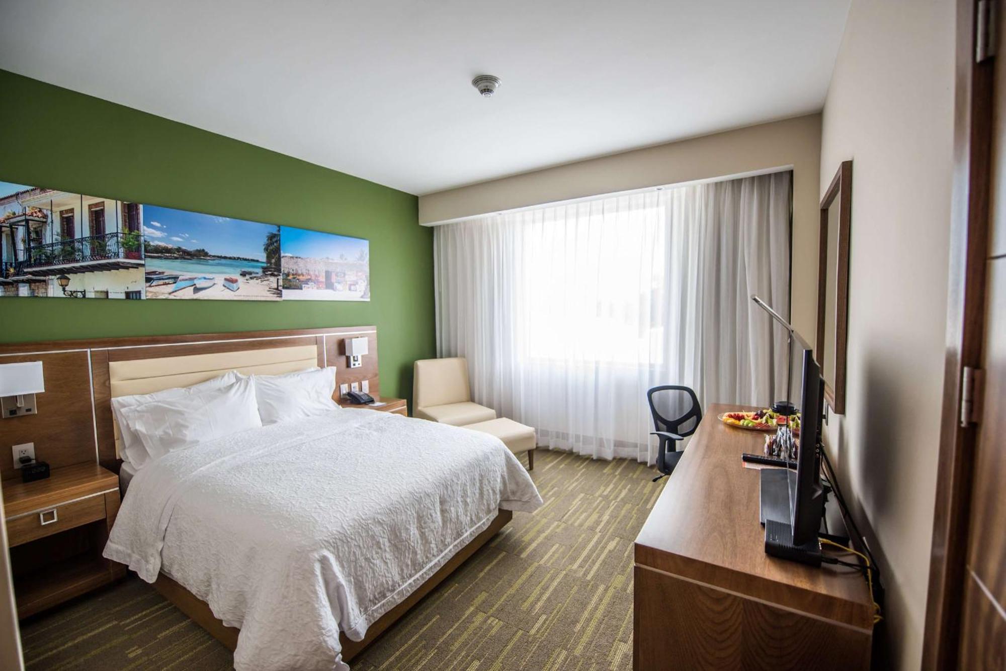 Hotel Hampton By Hilton Santo Domingo Airport Boca Chica Exterior foto